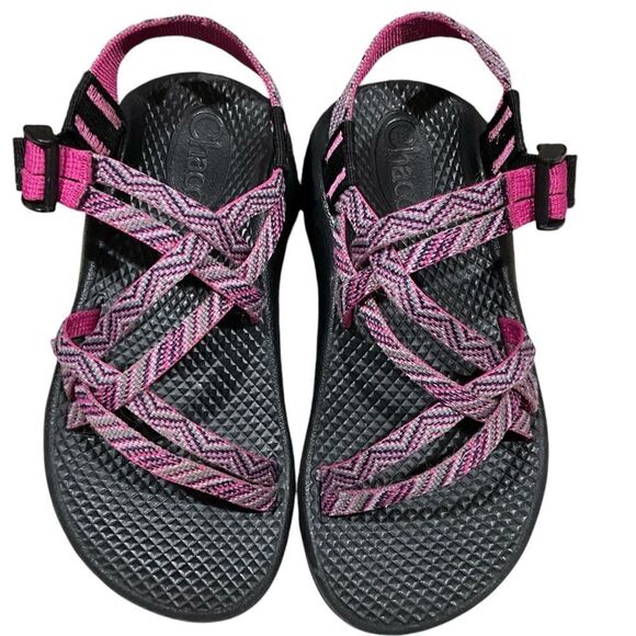 CHACO ZX1 Eco Tread Sandals Girls Size 1 Purple Geometric Buckle Hiking Outdoor - Picture 2 of 8